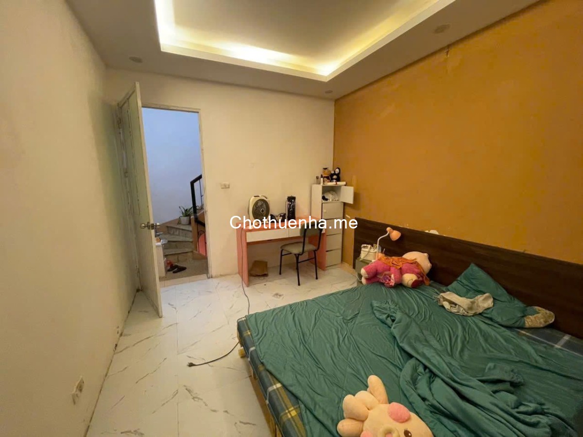 Nhà riêng ngõ 383 trần đại nghĩa dt35m2x3t giá 10tr