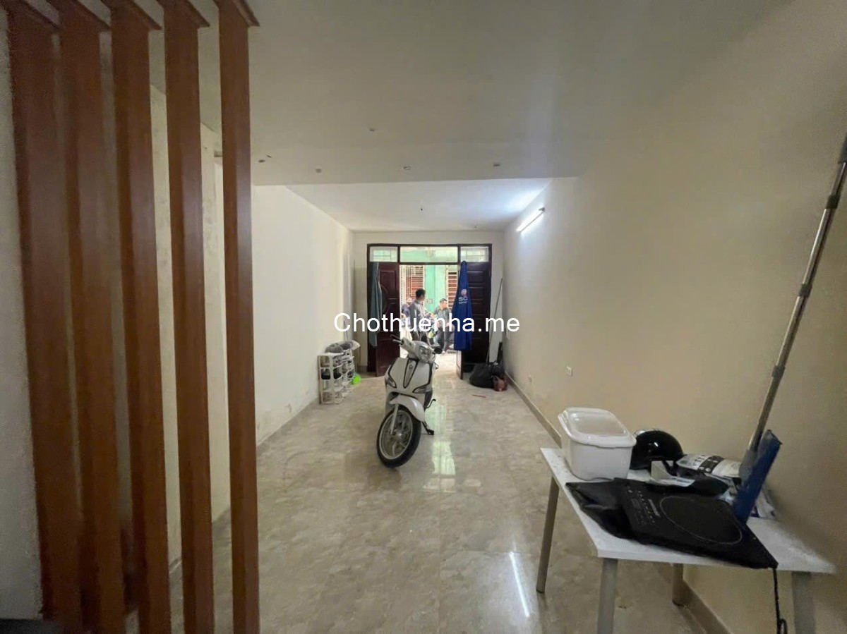Nhà riêng ngõ phố giáp nhị thinh liệt dt32m2x5t giá 10tr