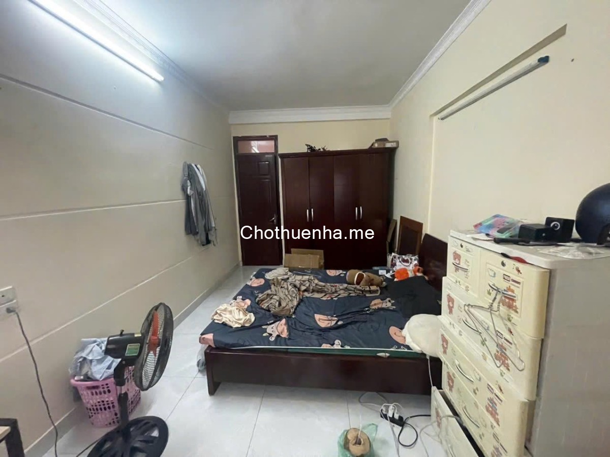Nhà riêng ngõ phố giáp nhị thinh liệt dt32m2x5t giá 10tr