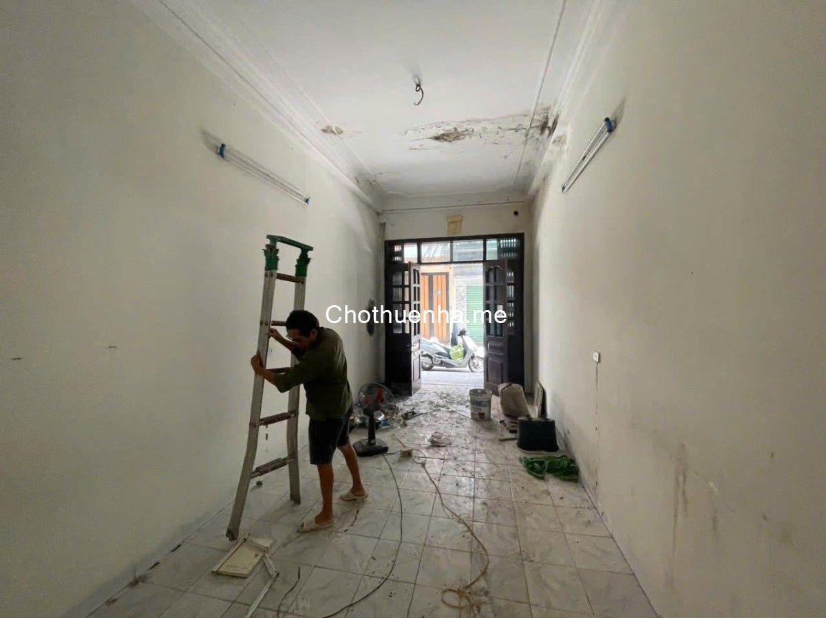 Cho thuê nhà riêng Tam Trinh, Hoàng Mai, dt30m2x4t, giá 9 triệu
