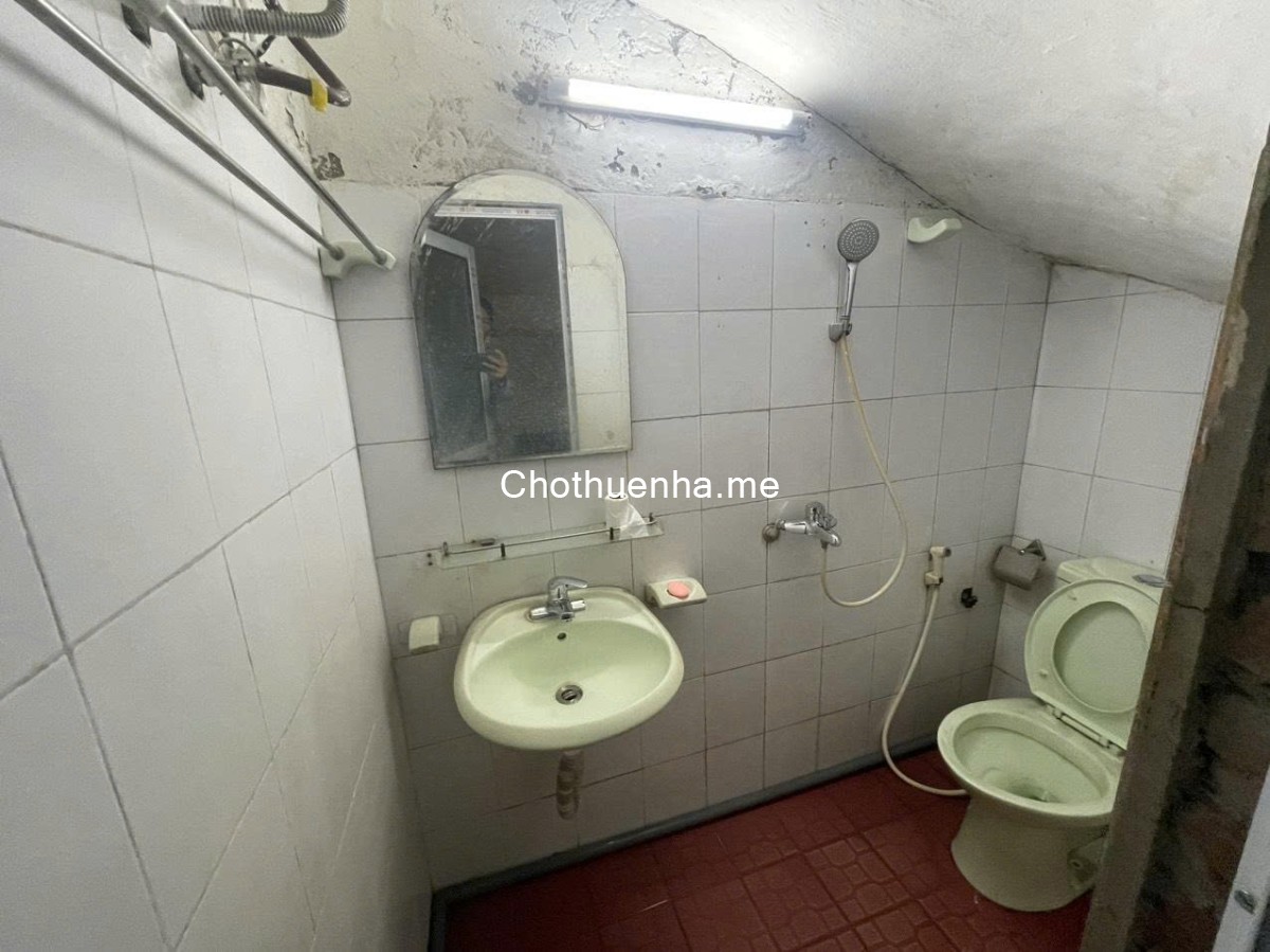 Nhà riêng ngõ 190 hoàng mai dt60m2x2t giá 8tr