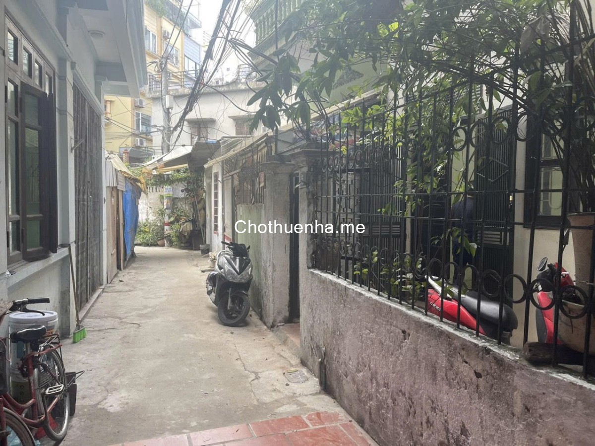 Nhà riêng ngõ 190 hoàng mai dt60m2x2t giá 8tr