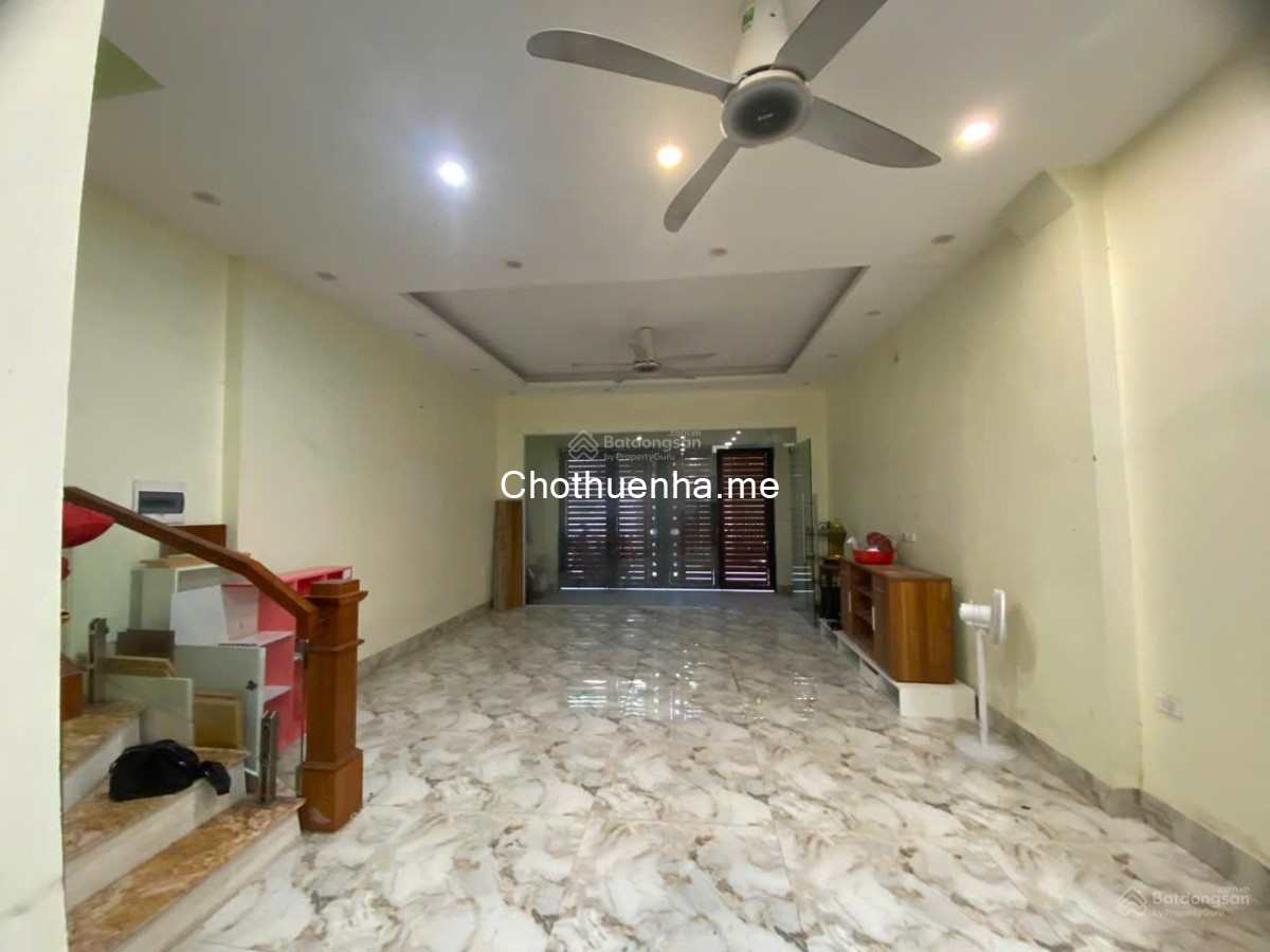 Chính chủ cho thuê nhà 2,5 tầng Phố An Dương, Hồng Hà, Hà Nội, DT 60m2, giá 8,5 tr/ tháng