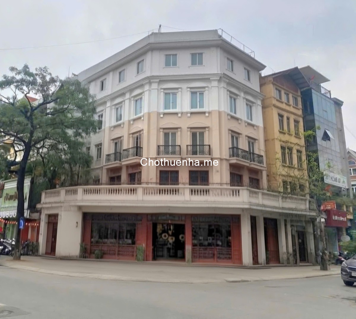 Cho thuê nhà, Chùa Láng, Nguyễn Chí Thanh, THANG MÁY; 147m2* 5T -70 tr