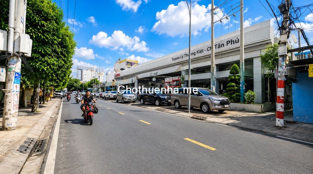 Cho thuê nhà Mặt Tiền Nguyễn Hữu Tiến 90m², 2TẦNG- 15Triệu,GẦN AEON