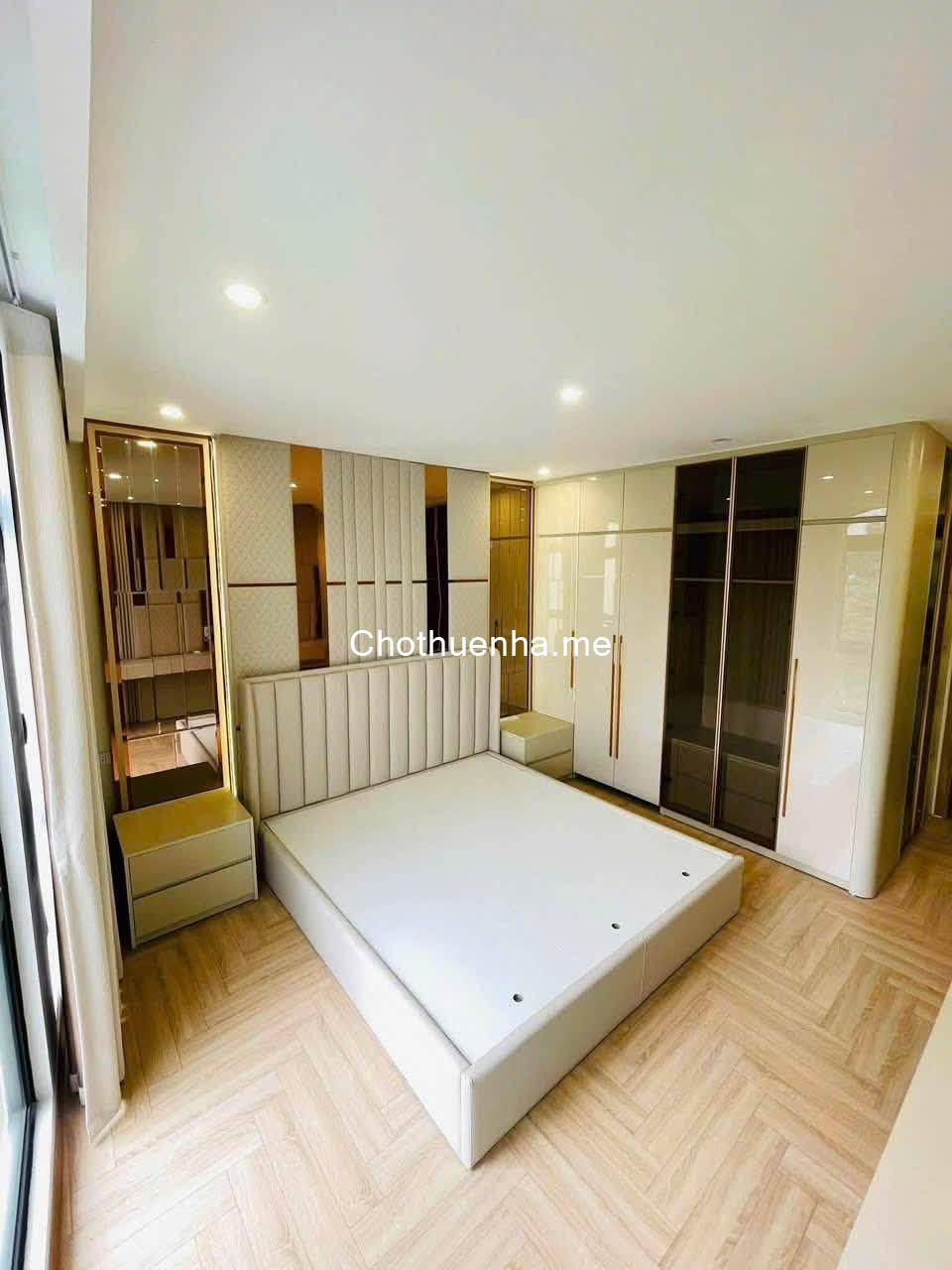 CHO THUÊ NHÀ VIEW HỒ TÂY – TRÍCH SÀI, TÂY HỒ 36M² × 8 TẦNG 4PN – 5WC 39 TRIỆU/THÁNG