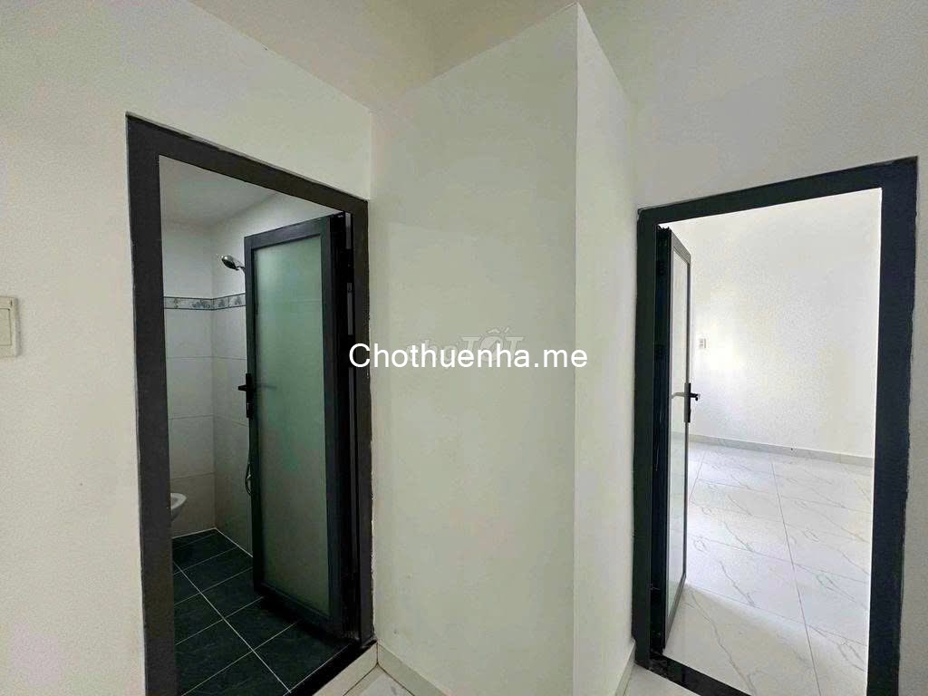 Cho thuê nhà 3 tầng DT 8x7, 3 PN 4WC, 14 triệu