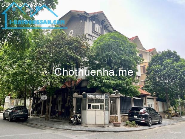 Cho thuê biệt thự lô góc cao cấp Vimeco 2, nội thất cao cấp, phù hợp làm trụ sở công ty,VP