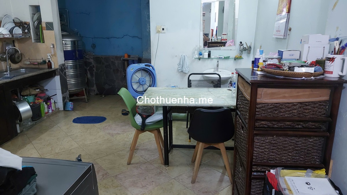 Nhà 1 Trệt Lửng 1 Lầu 4x17m 2 Phòng hẻm đường Phạm Hùng ( Nhà Thờ Nam Hải ) Giá 16 Triệu 1 tháng