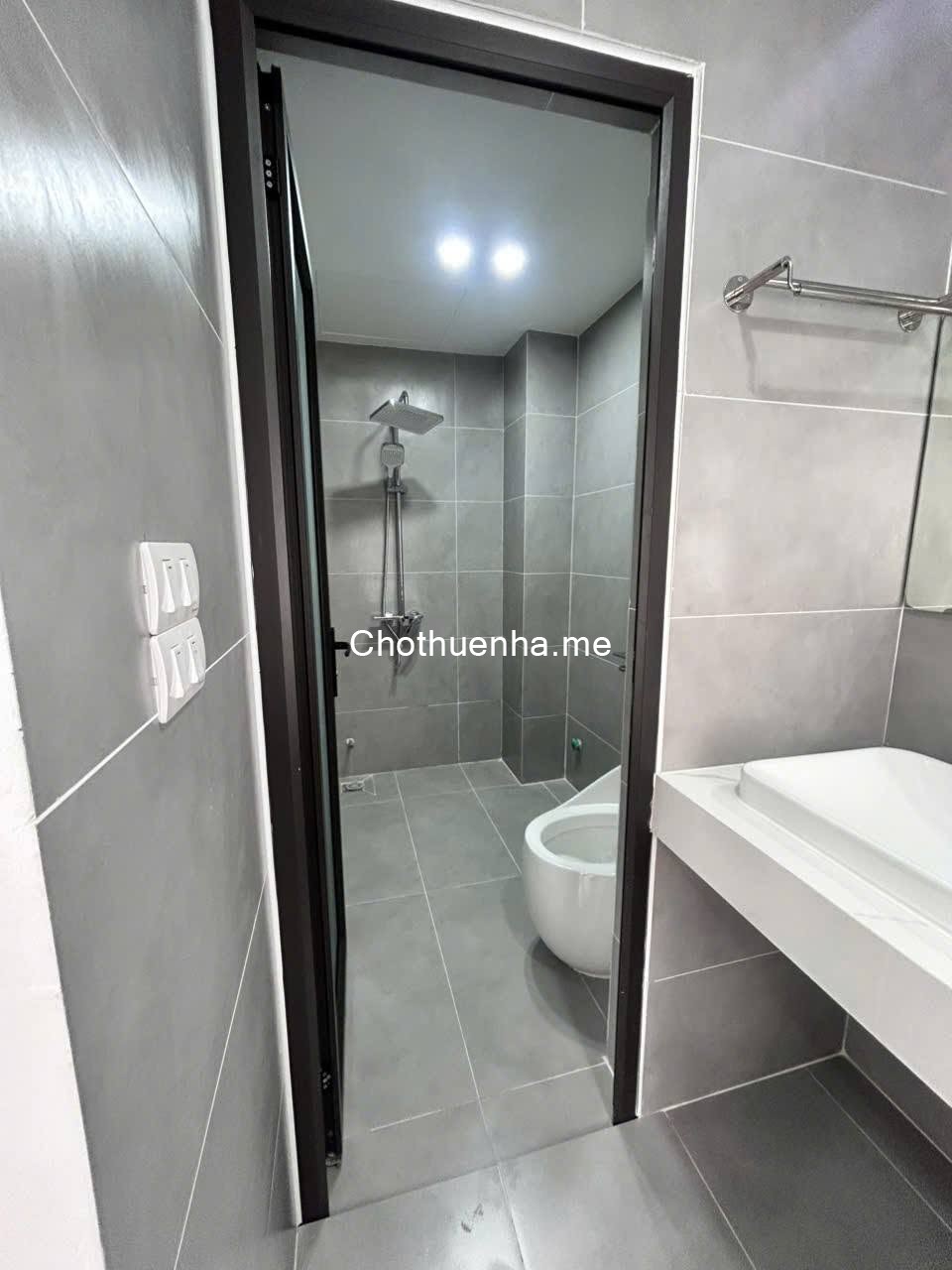 CHO THUÊ NHÀ XÂY MỚI CÓ THANG MÁY – KHÂM THIÊN, ĐỐNG ĐA 6 TẦNG 4PN 17 TRIỆU/THÁNG