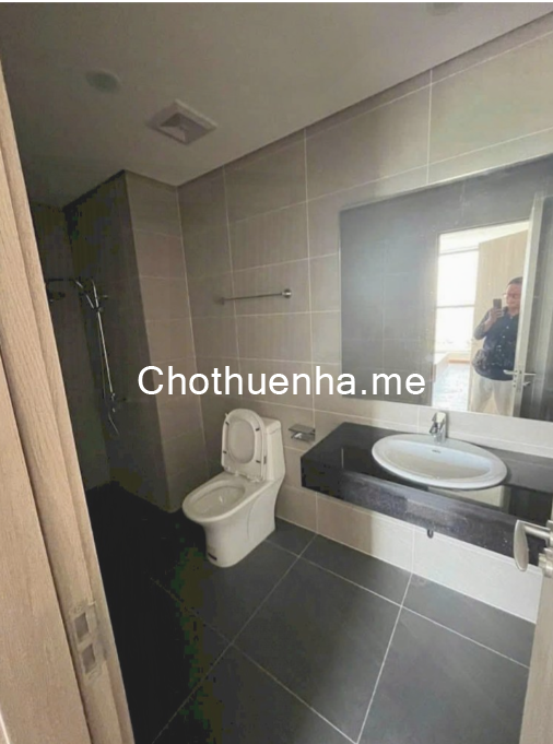 Cho thuê nhà Nguyên Căn Nguyễn Văn Cừ- 50m 4 ngủ 9,5tr/ tháng