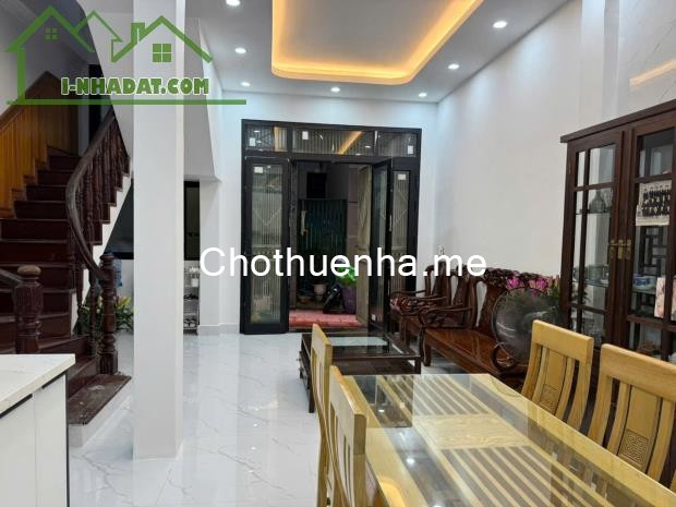 ho thuê nhà Nguyên Căn Bồ đề 47m 4 tầng 4 gủ full NT 15tr/tháng