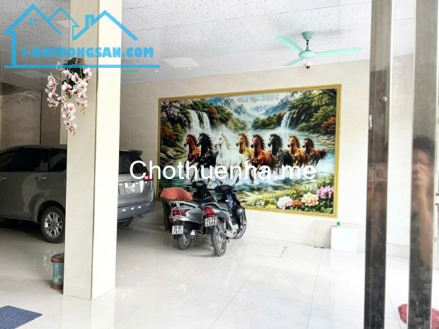 CHO THUÊ NHÀ MẶT PHỐ NGUYỄN LÂN – THANH XUÂN 70M²/SÀN × 4 TẦNG MT 7M THANG MÁY 30 TRIỆU/THÁNG