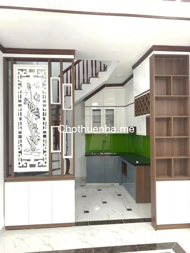 CHO THUÊ NHÀ RIÊNG KIM MÃ – BA ĐÌNH 30–32M² × 5 TẦNG 4PN 5WC 17 TRIỆU/THÁNG