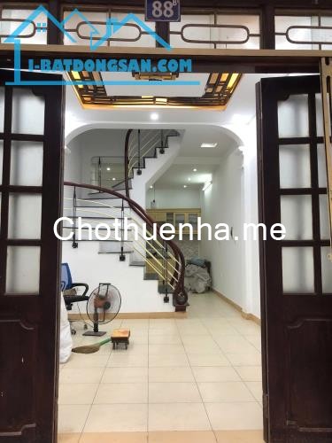 CHO THUÊ NHÀ NGUYÊN CĂN NGÕ 6XX LA THÀNH 40M² × 4 TẦNG 4PN 12 TRIỆU/THÁNG