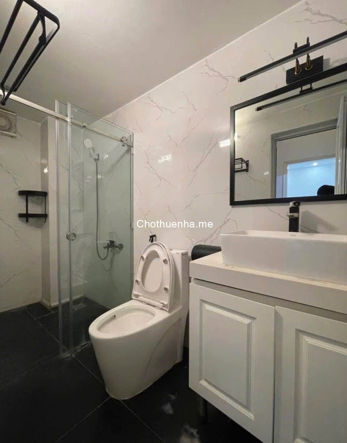 CHO THUÊ NHÀ MP ĐÊ LA THÀNH – ĐỐNG ĐA 50M² × 4 TẦNG 4PN 3WC 18 TRIỆU/THÁNG