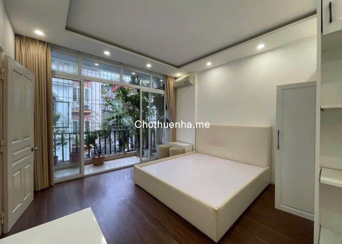 CHO THUÊ NHÀ MP ĐÊ LA THÀNH – ĐỐNG ĐA 50M² × 4 TẦNG 4PN 3WC 18 TRIỆU/THÁNG