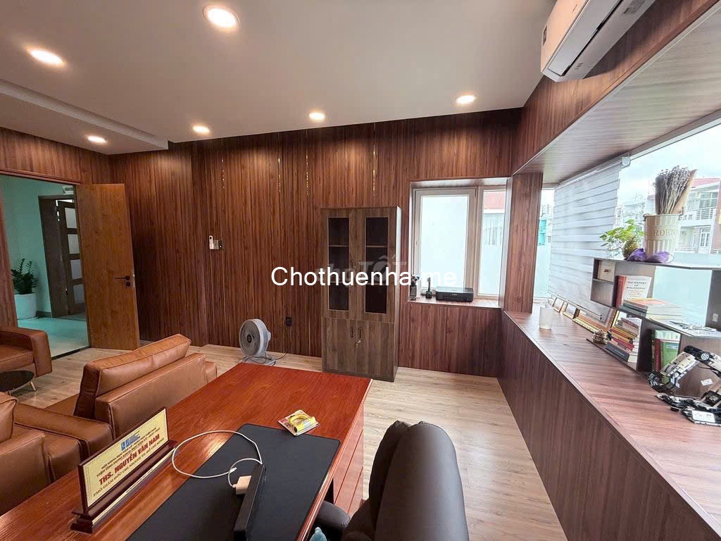 Cho thuê nhà đường số 40 Tân Quy Đông,Quận dt 7x18m,3 lầu, giá 43 tr