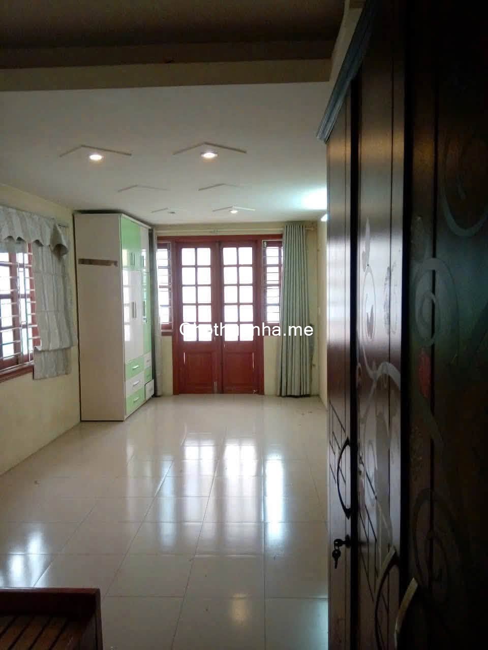 CHO THUÊ NHÀ MẶT PHỐ NGUYỄN NGỌC NẠI 40M² × 4 TẦNG MT 5M 18 TRIỆU/THÁNG