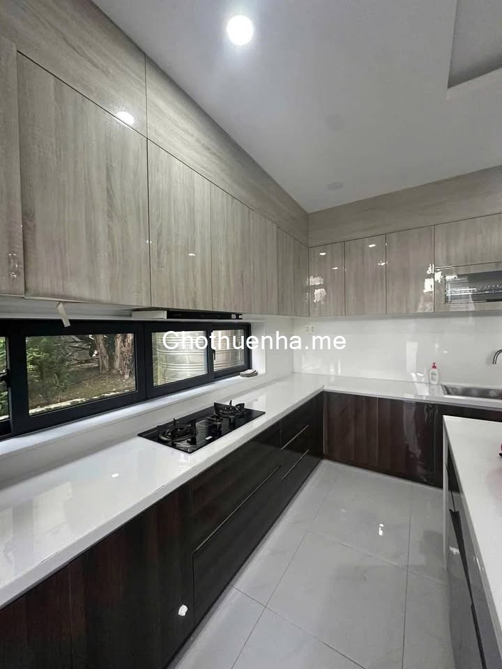 Cho thuê villa sân vườn đầy đue nội thất giá 30 triệu khu du lịch Nam Hồ Đà Lạt Lâm Đồng