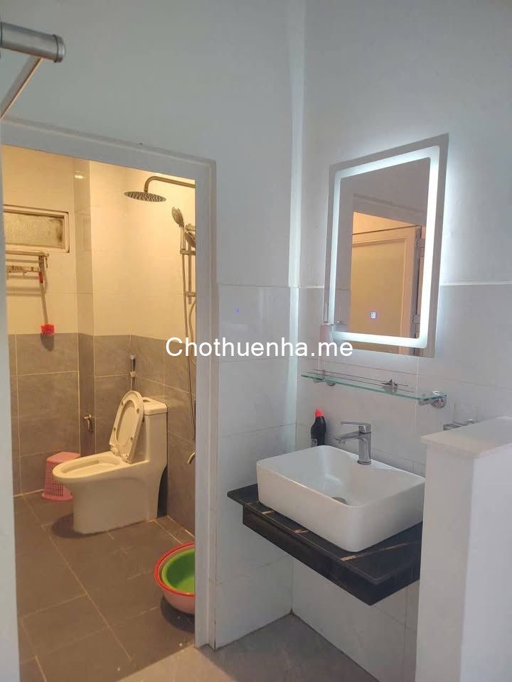 Cho thuê nhà nguyên căn 2 phòng ngủ có kho lớn giá 7 triệu tại đường Công Chúa Ngọc Hân Đà Lạt Lâm